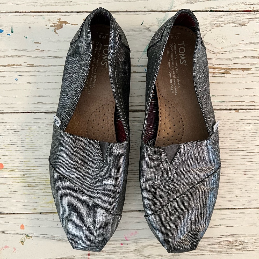 Toms Womens size 8